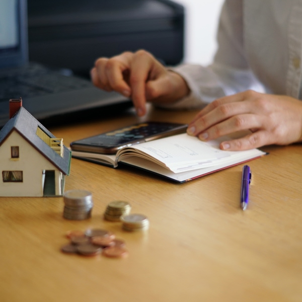 Homes for Sale in Montreal: Answers to Your Real Questions 2 how-much-should-you-budget-buying-house